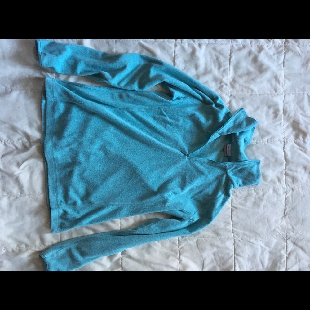 Columbia sweatshirt